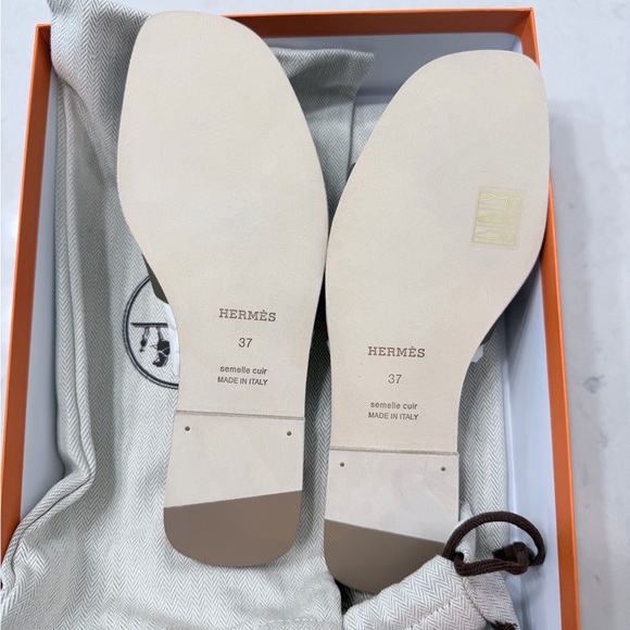 Oran Sandals - Picture 7 of 8